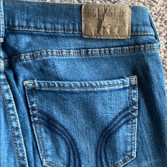 💙Hollister Jeans💙 - Picture 4 of 4